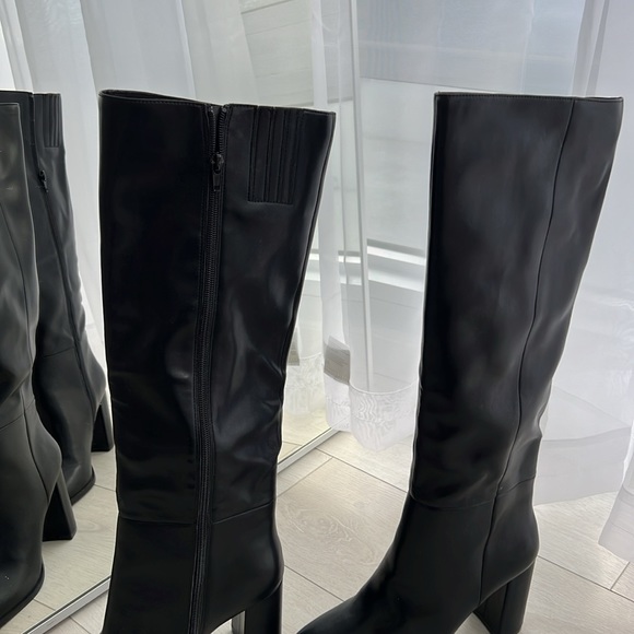 Call It Spring black knee high boot size 8 - Picture 4 of 4